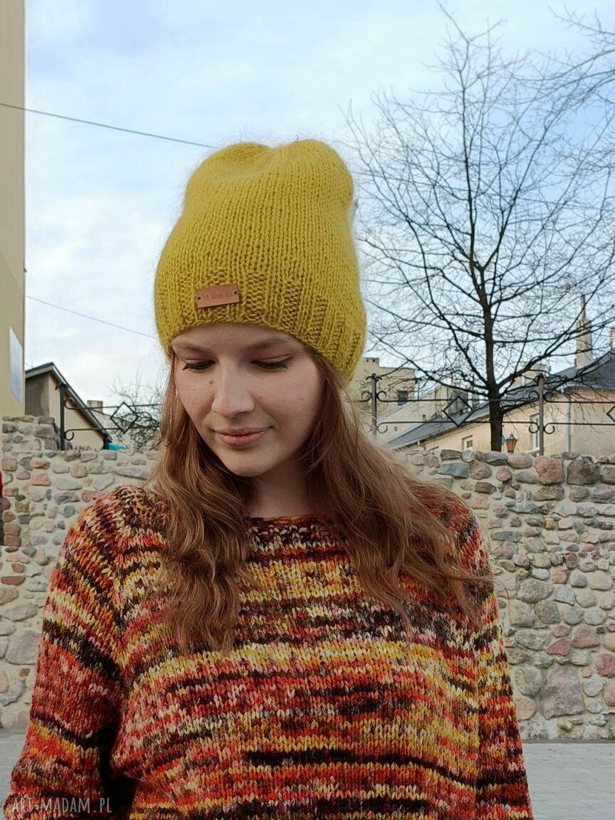 Czapka Luxe ochra na drutach damska, ręcznie robiona