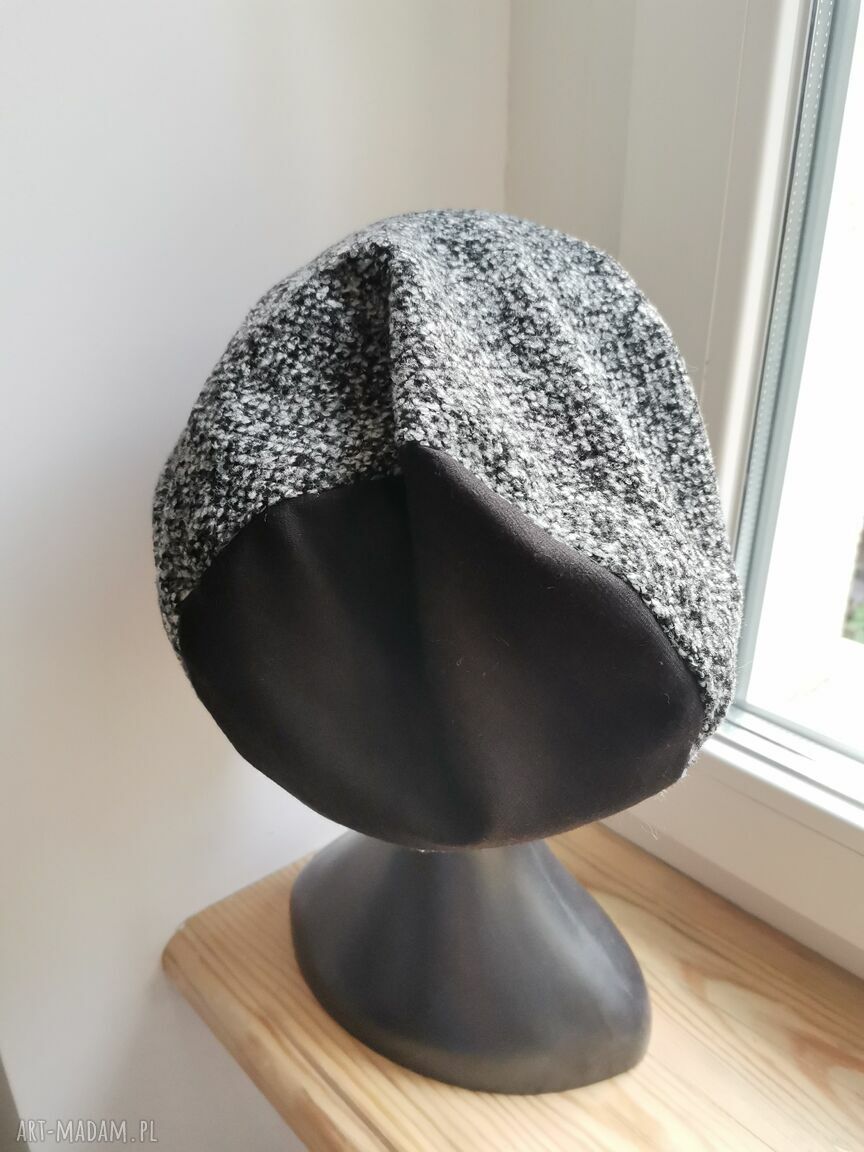 Czapka boho melanż 60-61 cm z frędzlami i podszewką - szaro-srebrna, dobra na dredy