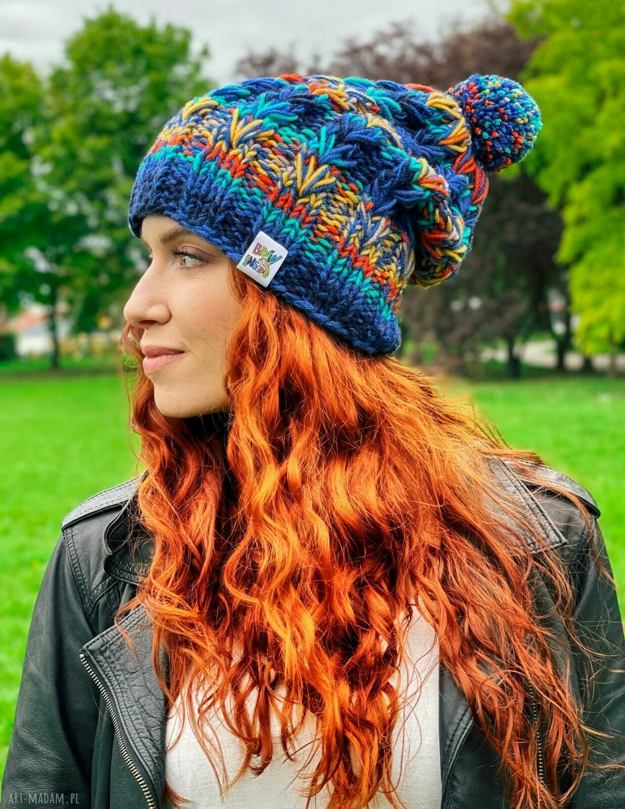 Ciepła czapka merino 50% „Górski potok” SMILE z polarem i pomponem