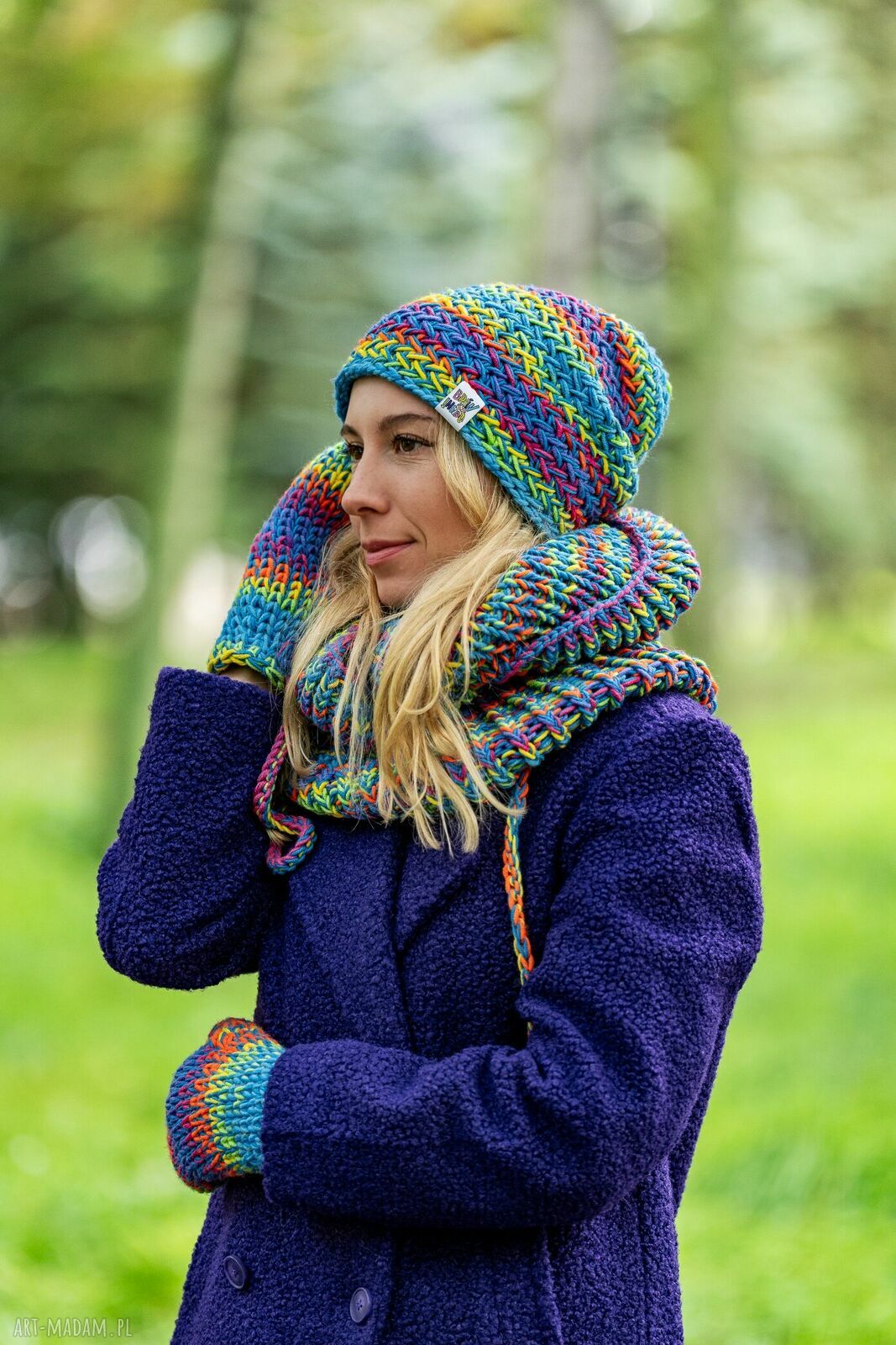 Czapka merino 50% Tęcza Błękit Explorer - ręcznie robiona, luźna i ciepła