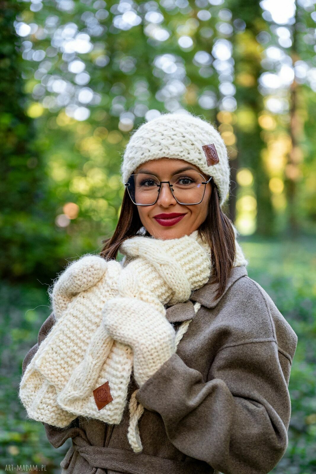 Czapka MERINO Hope Beżowy ecru z podszewką z jedwabiu