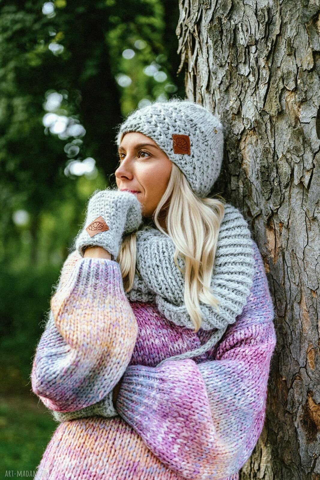 Czapka MERINO HOPE „Wybielony szary” z jedwabną podszewką - handmade