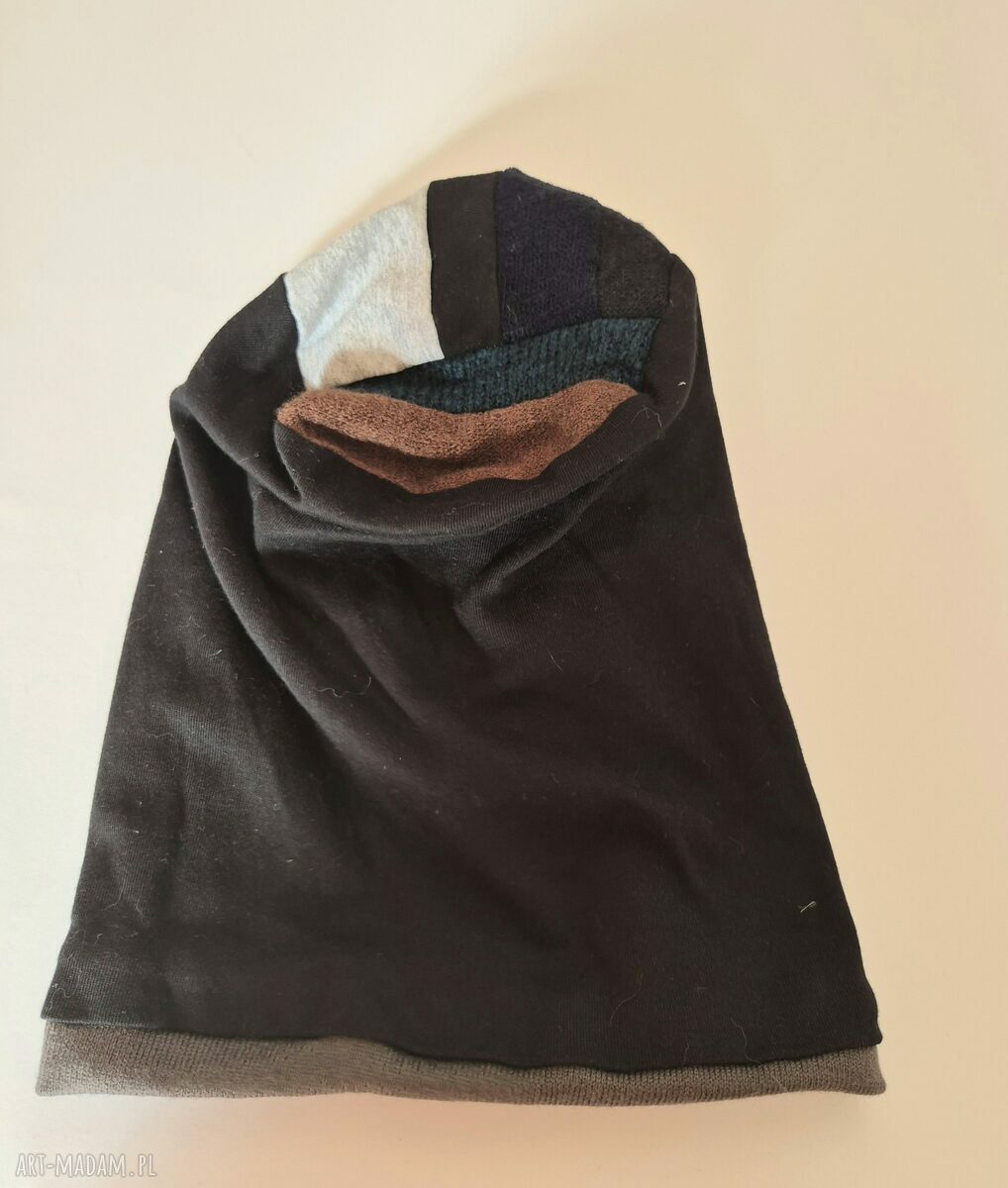 Wiosenna czapka unisex folk Ruda Klara - czarna smerfetka na podszewce