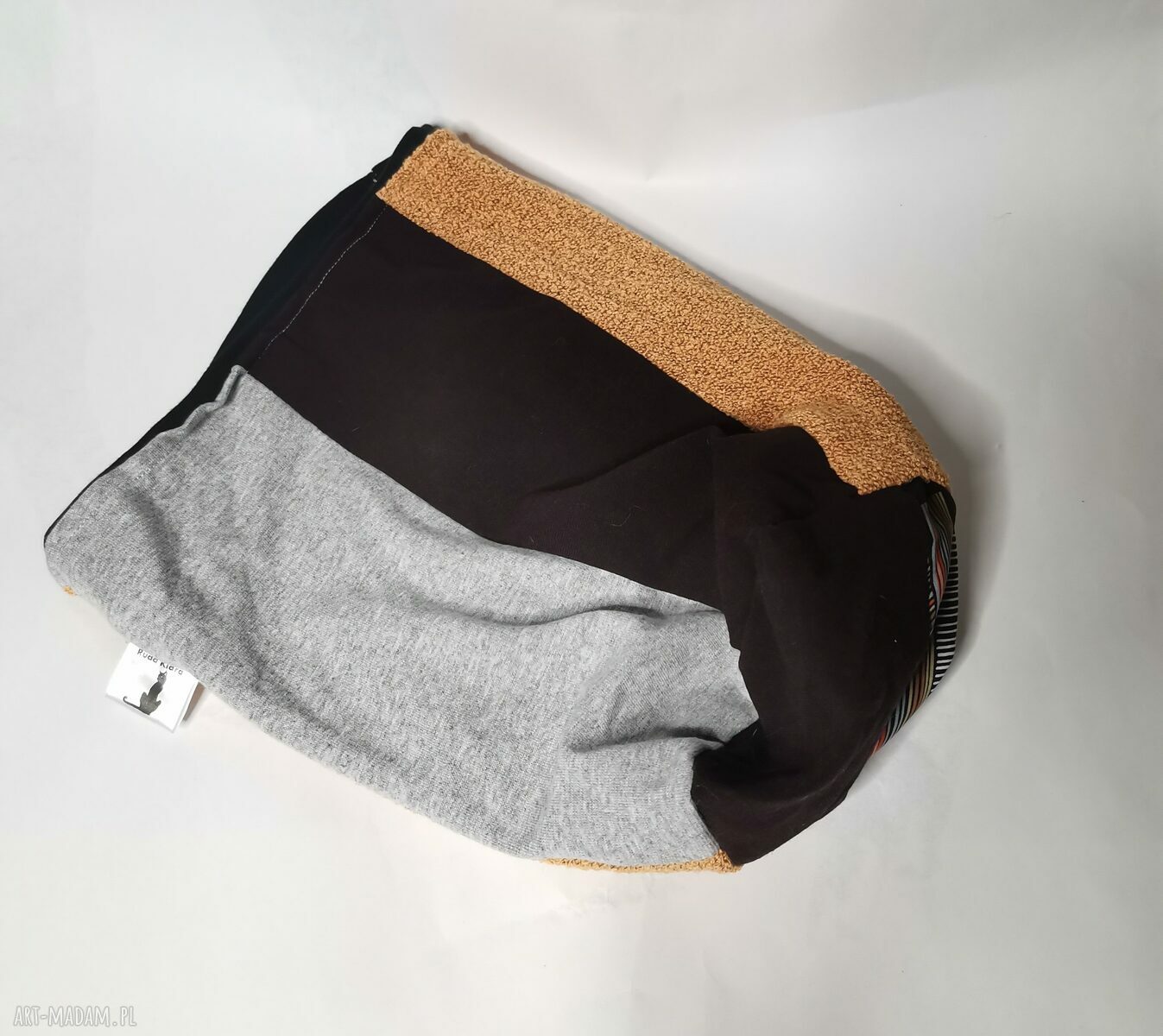 Patchworkowa czapka na podszewce R59-69 cm - ręcznie robiona