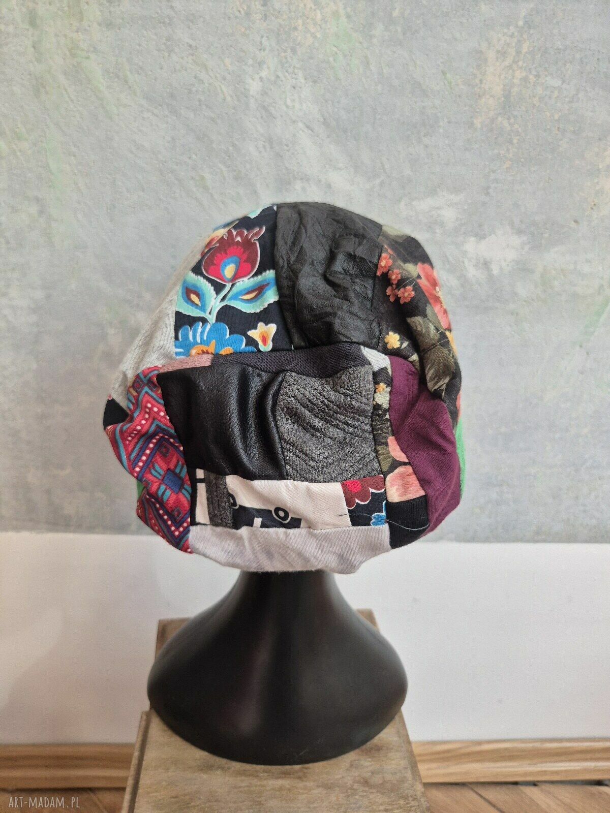 Kolorowa czapka patchworkowa na podszewce - rękodzieło boho