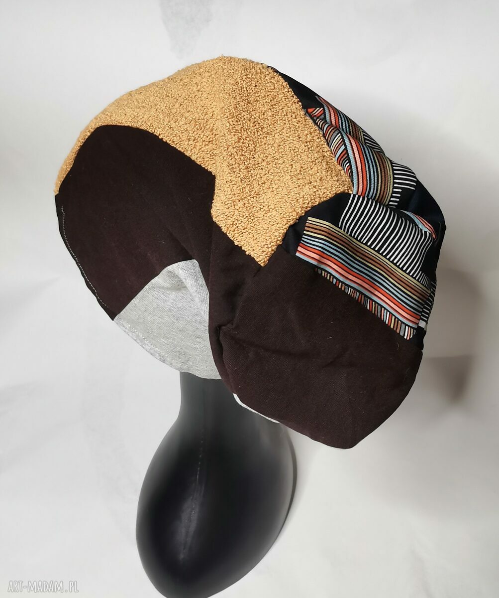 Patchworkowa czapka na podszewce R59-69 cm - ręcznie robiona