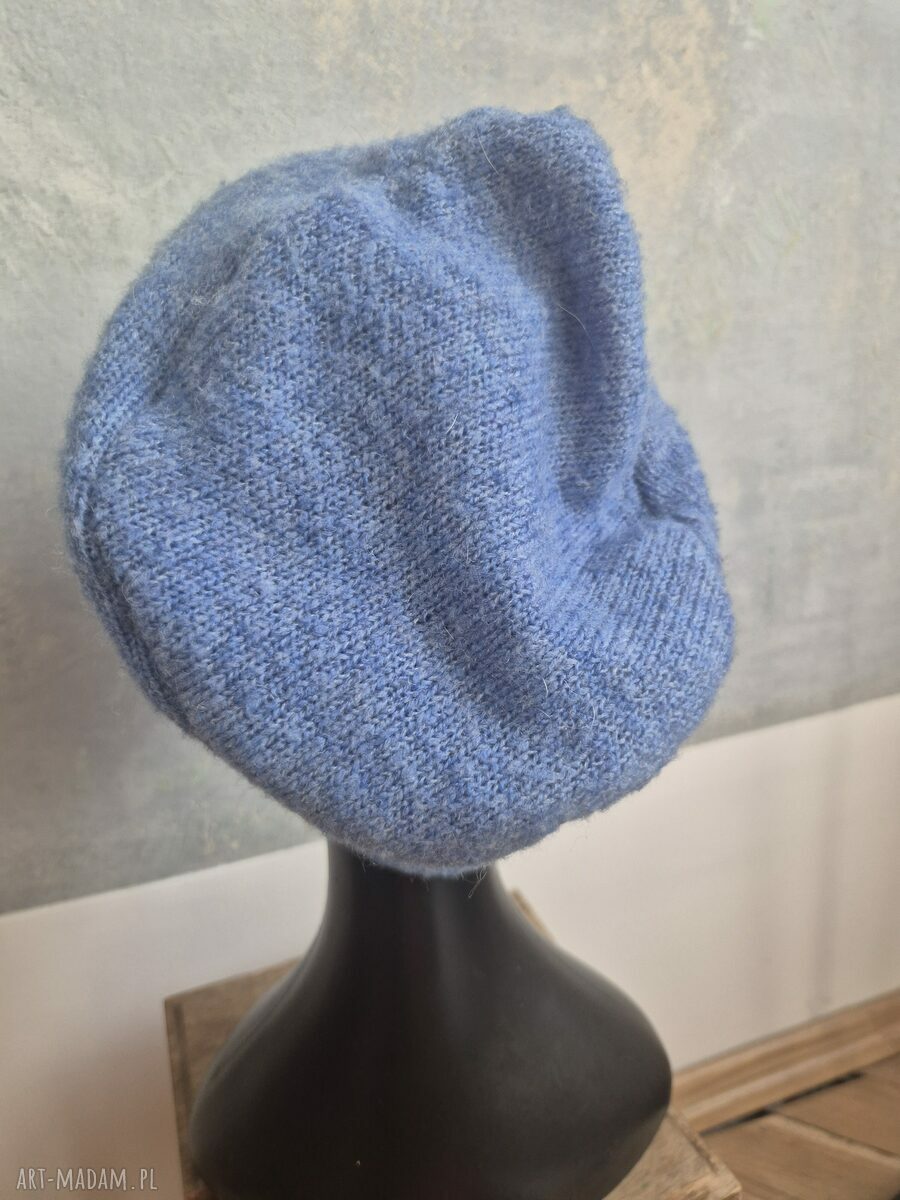 Ciepła niebieska czapka damska na podszewce - rozmiar uniwersalny, handmade