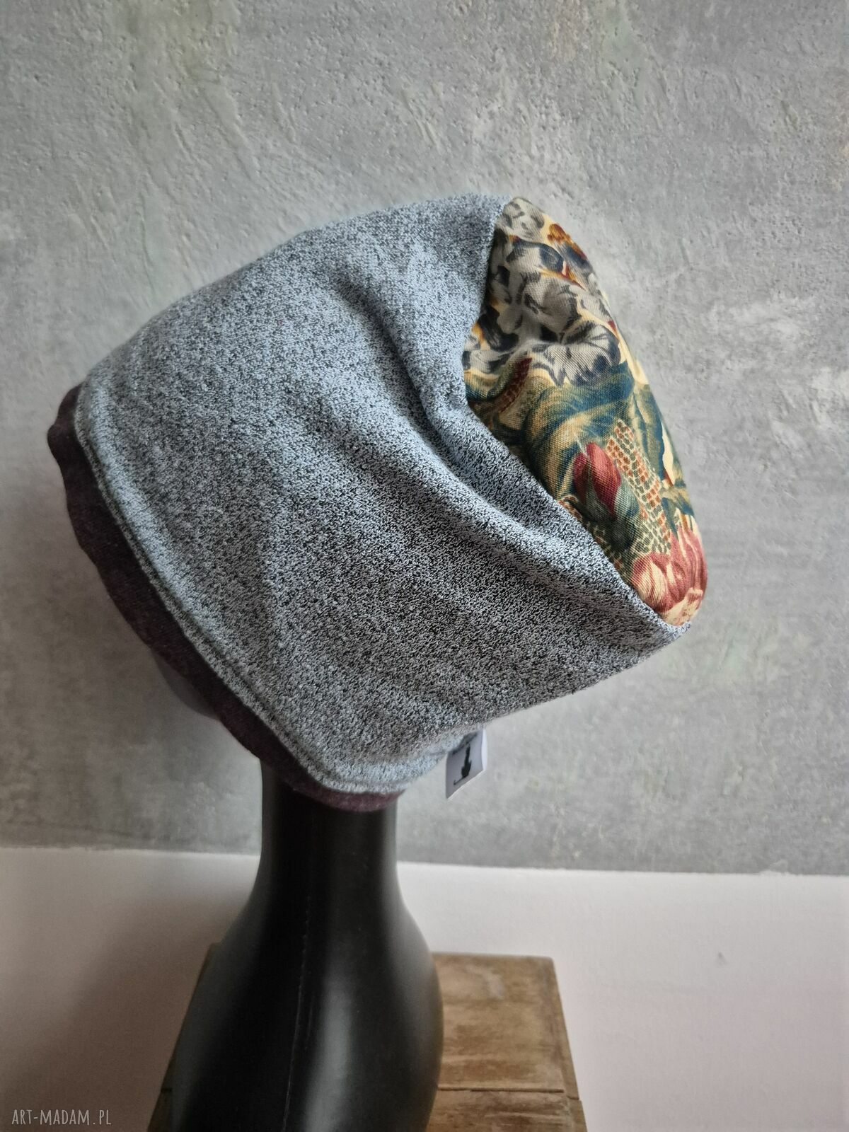 Czapka niebieska "Góra kolorowa" na podszewce - handmade, rozmiar uniwersalny