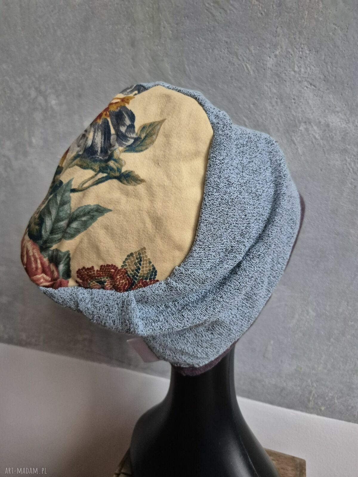 Czapka niebieska "Góra kolorowa" na podszewce - handmade, rozmiar uniwersalny