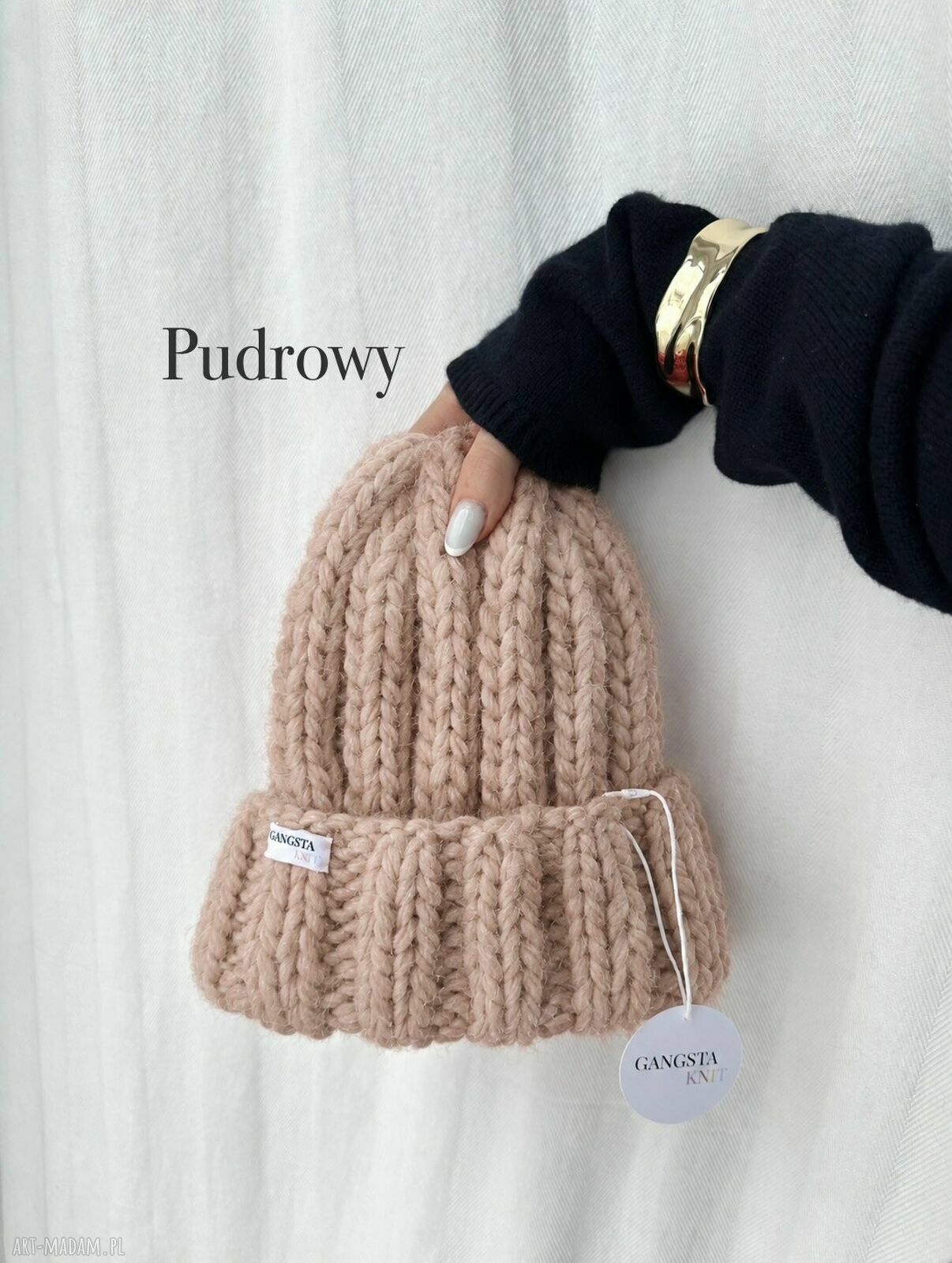 Czapka Nordic z 100% wełny - pudrowa, ręcznie robiona