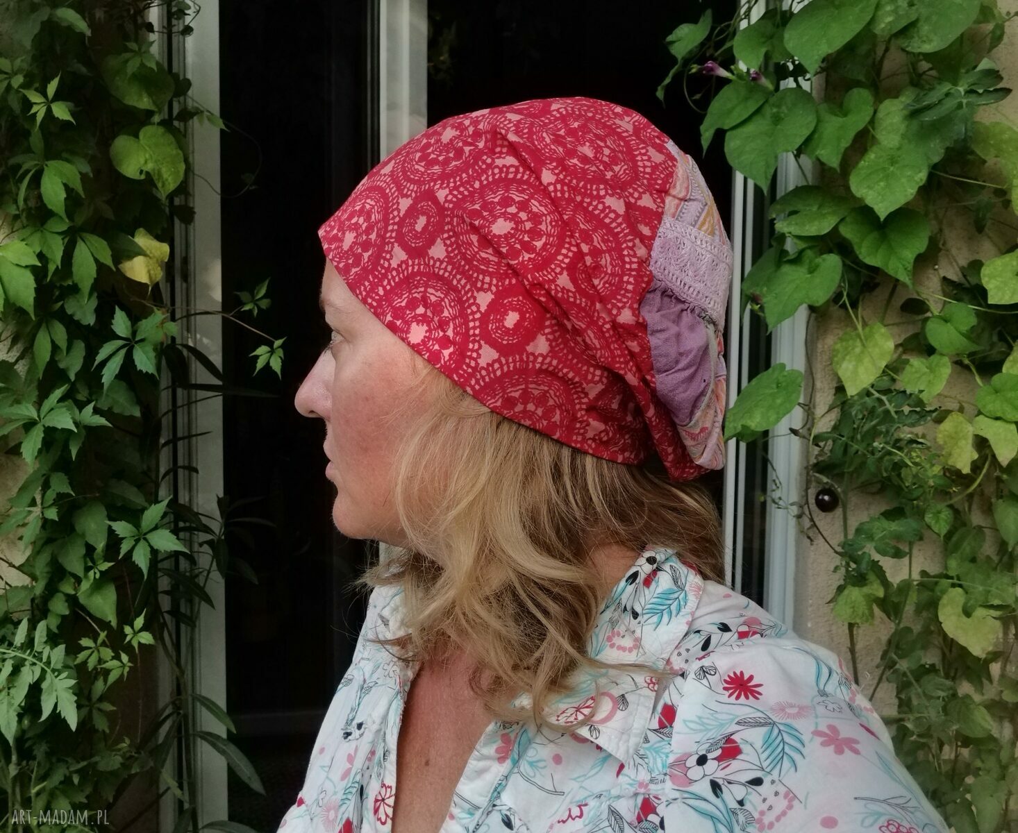 Kolorowa czapka boho na podszewce - obwód ok. 57 cm