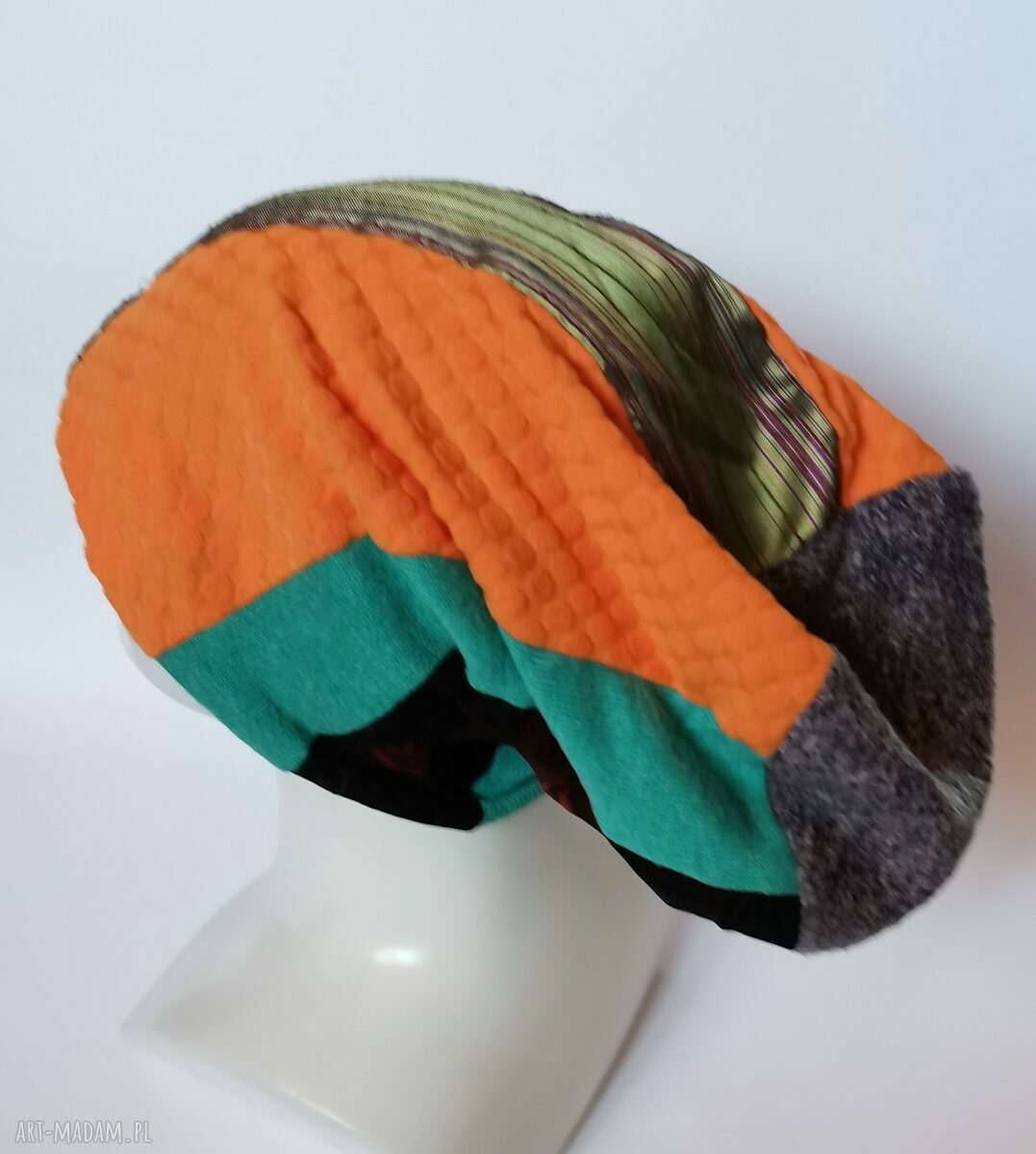 Kolorowa czapka patchworkowa boho i etno-folk na podszewce