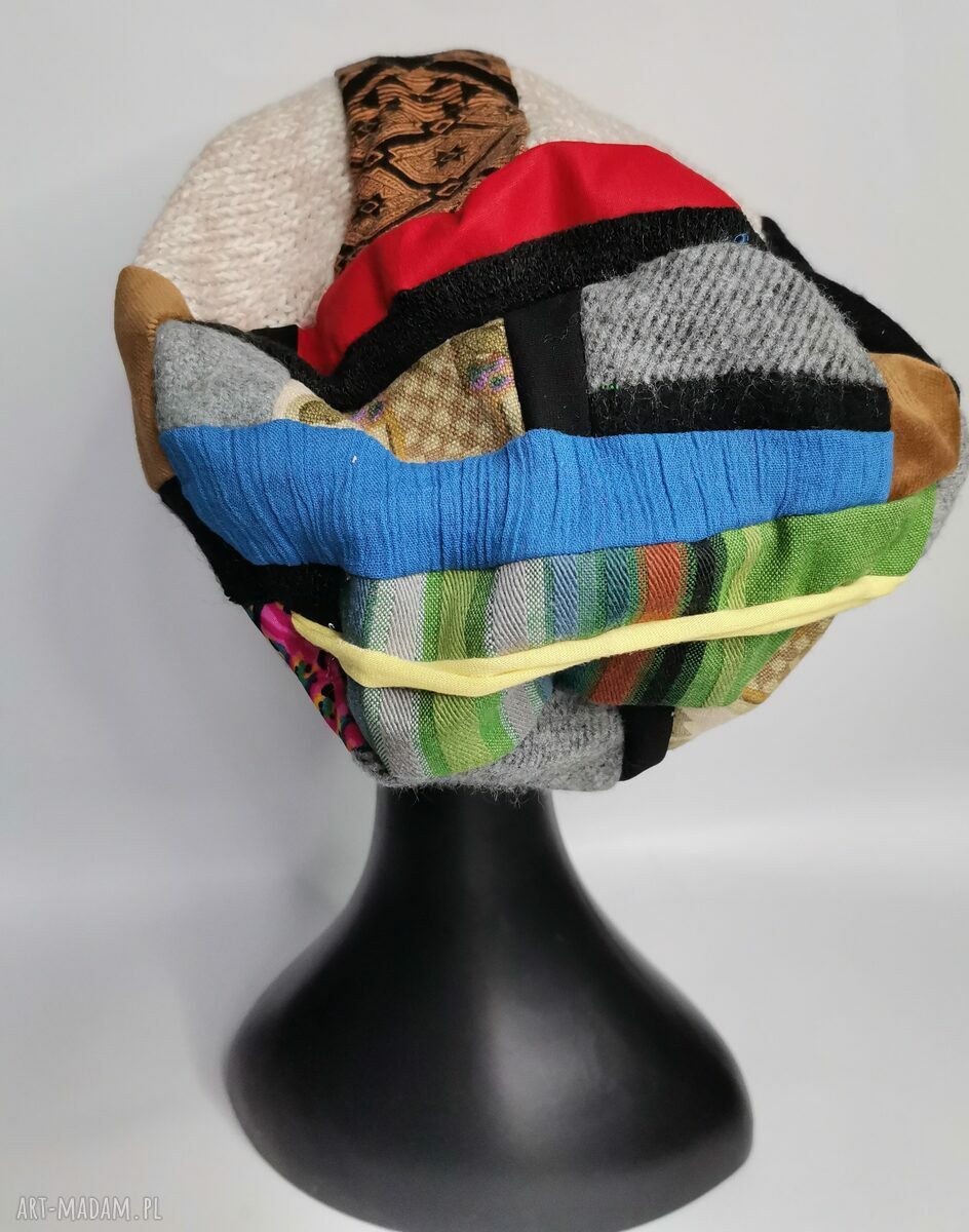 Czapka patchworkowa „Smerfetka” Frida - boho etno, kolorowe rolki i rower, rozmiar uniwersalny - ręczne wykonanie