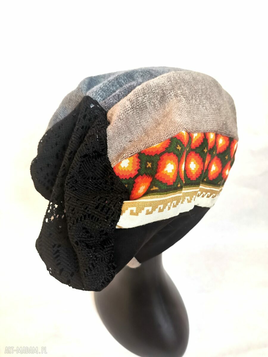 Czapka patchworkowa na podszewce - rozmiar uniwersalny w grochy