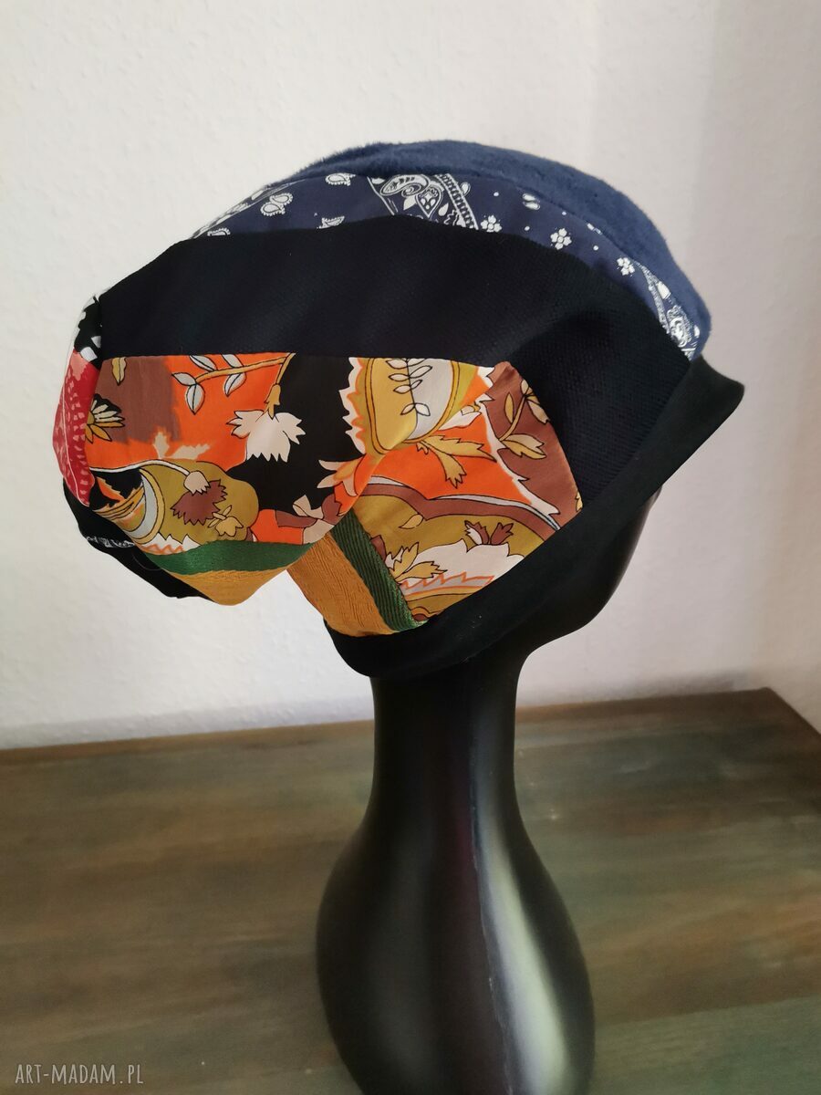Czapka patchworkowa boho dla kobiet - folkowe wzory na podszewce (rozmiar uniwersalny)
