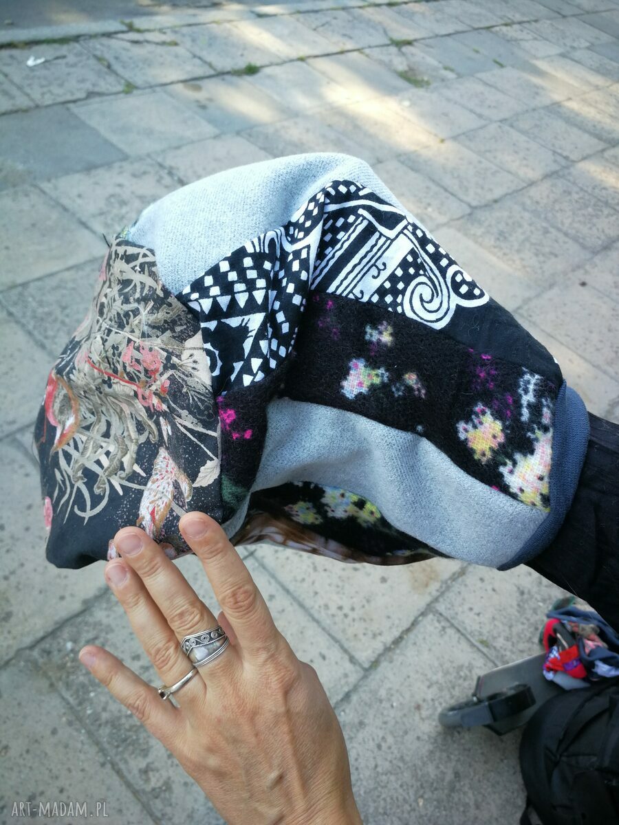 Czapka patchworkowa Smerfetka na podszewce - boho wiosenna w turbanowym stylu