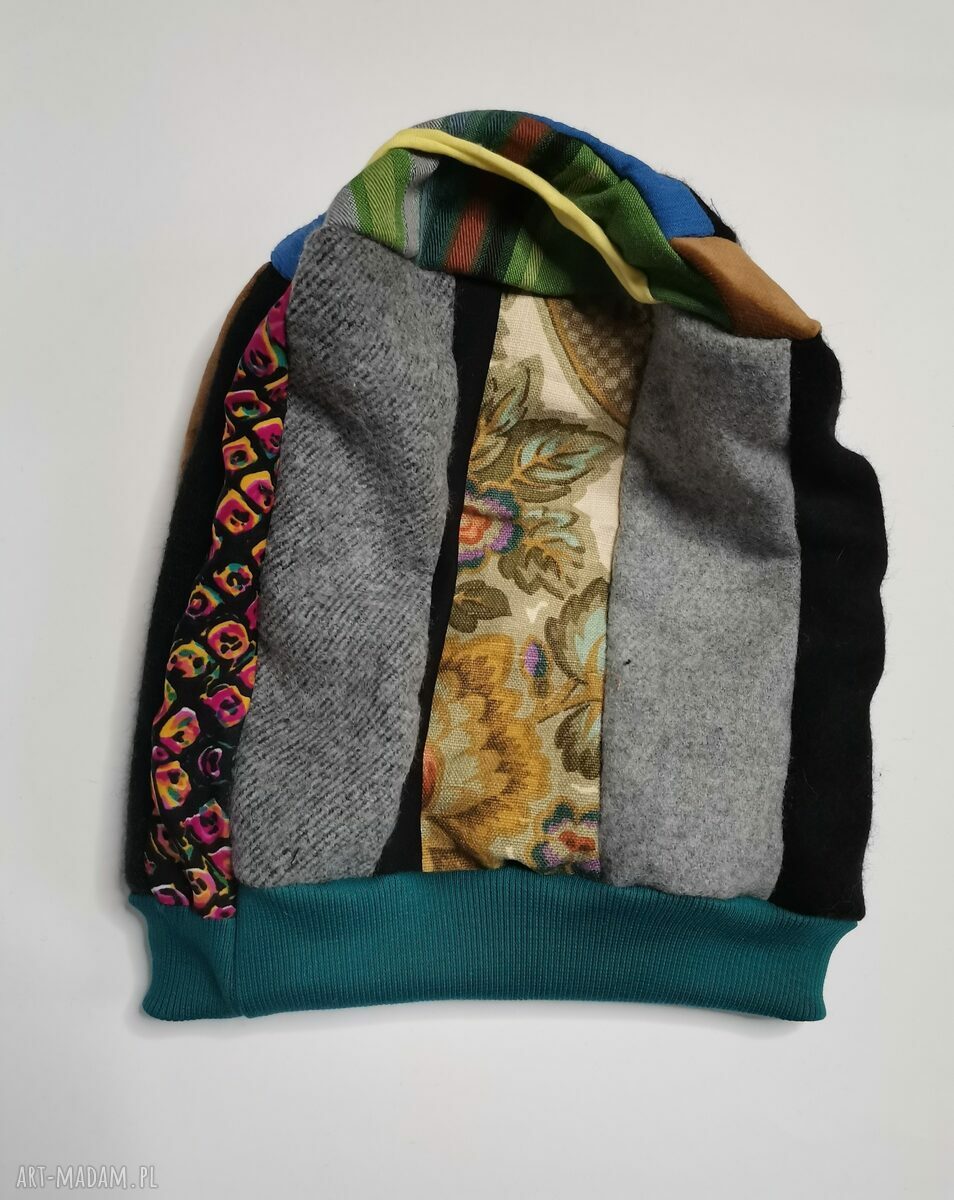 Czapka patchworkowa „Smerfetka” Frida - boho etno, kolorowe rolki i rower, rozmiar uniwersalny - ręczne wykonanie