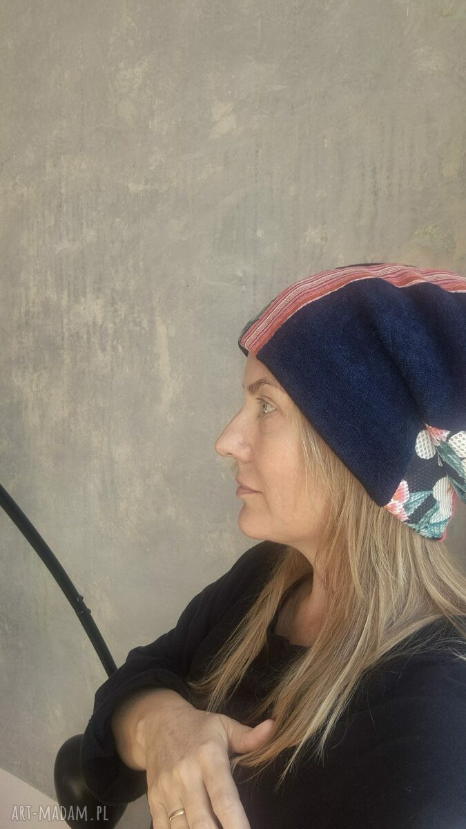Wiosenna czapka patchworkowa boho na podszewce - Smerfetka (uniwersalna)