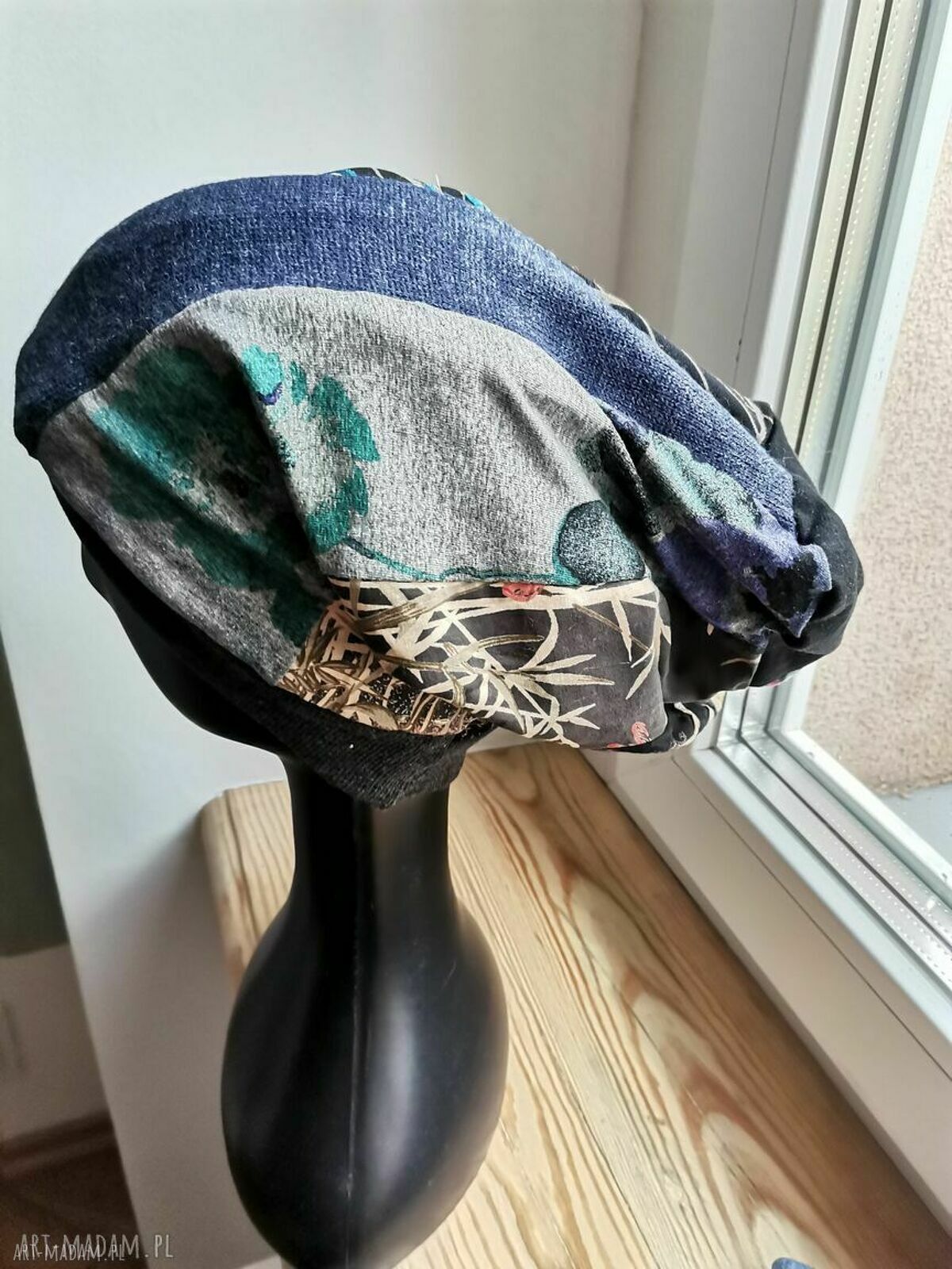 Czapka patchworkowa „Smerfetka” - długa na podszewce, rozmiar uniwersalny (Frida, boho folk)