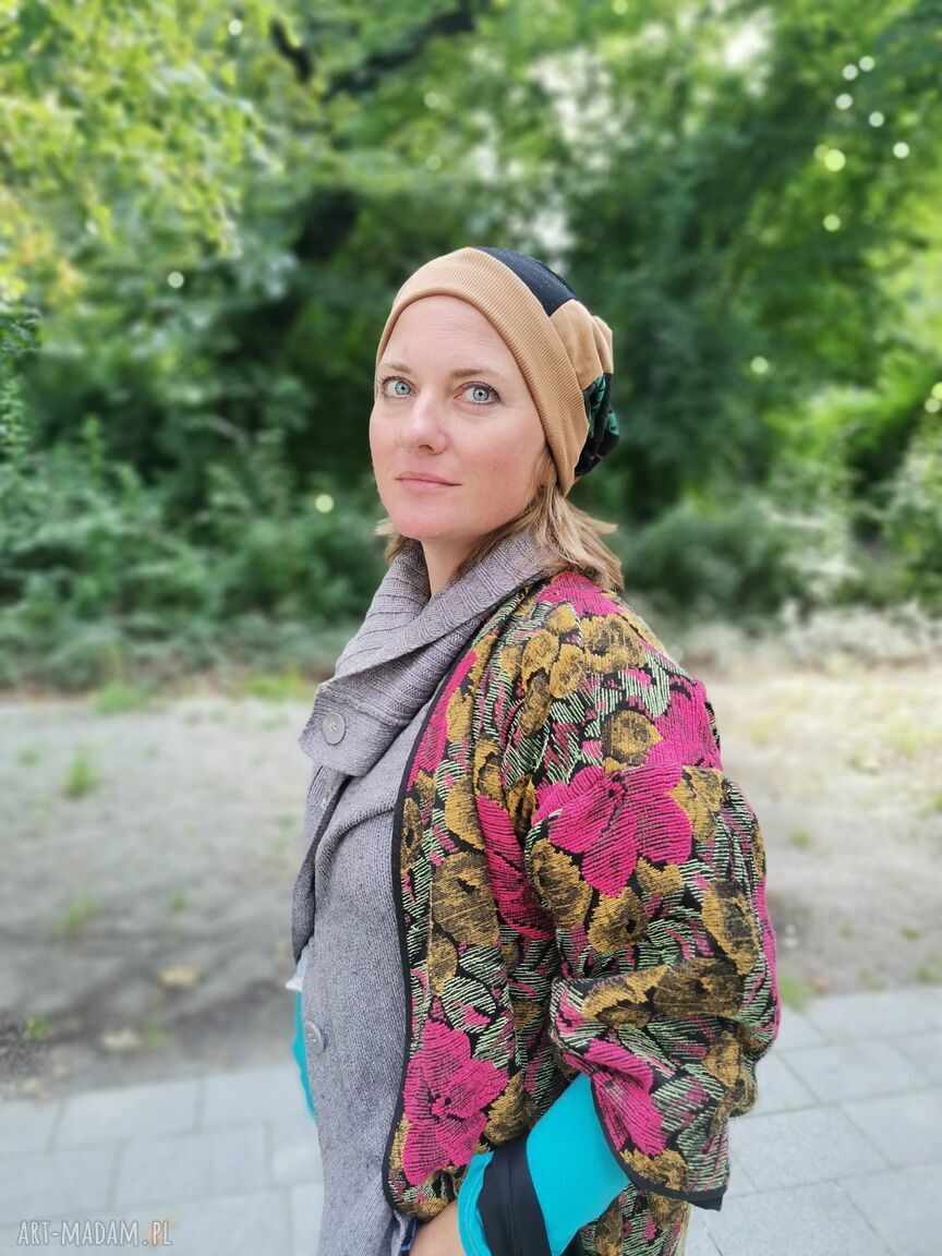 Czapka patchworkowa damska Frida Kahlo na podszewce - rozmiar uniwersalny
