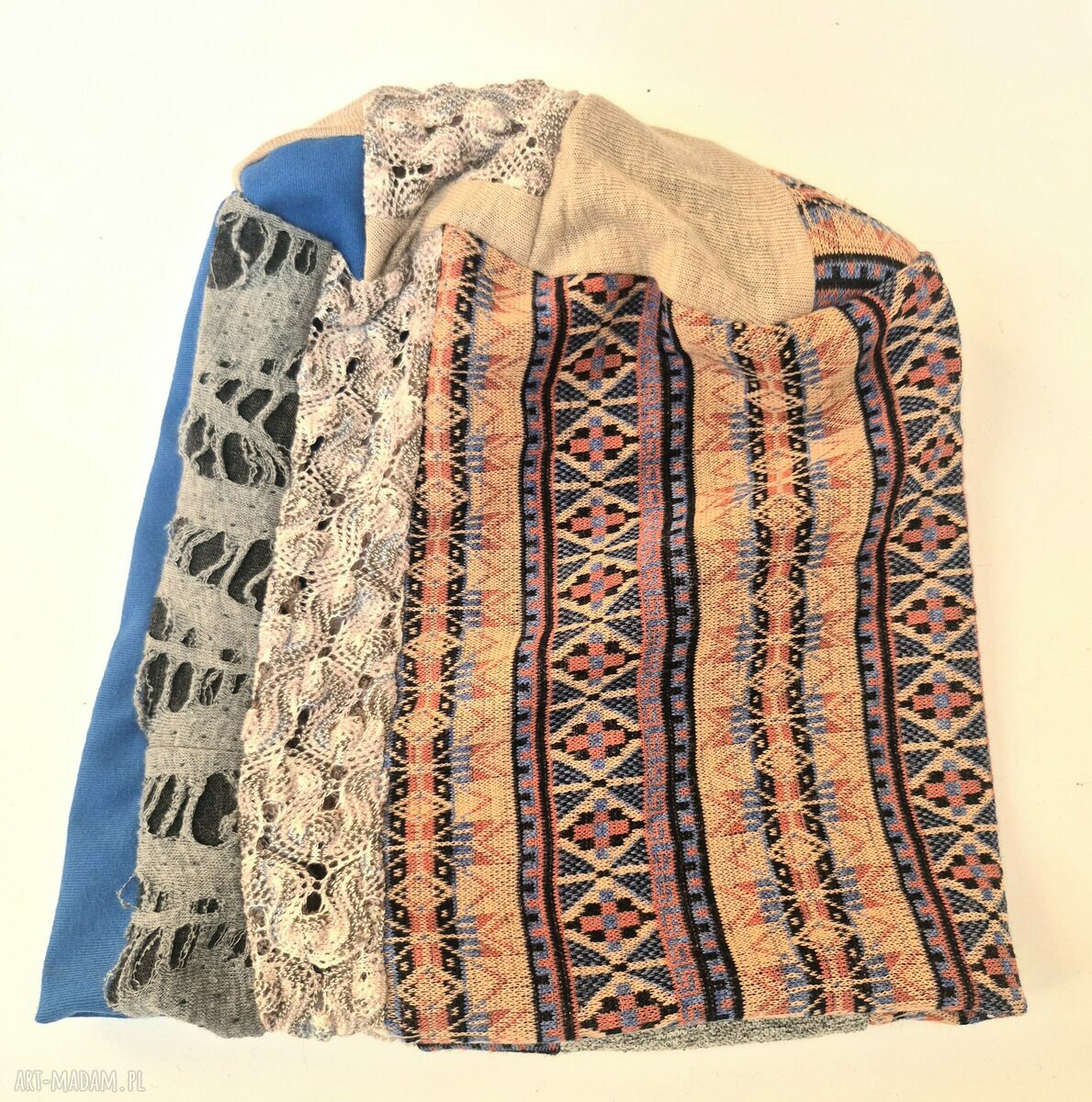 Czapka patchworkowa Boho z koronką na podszewce - rozmiar uniwersalny