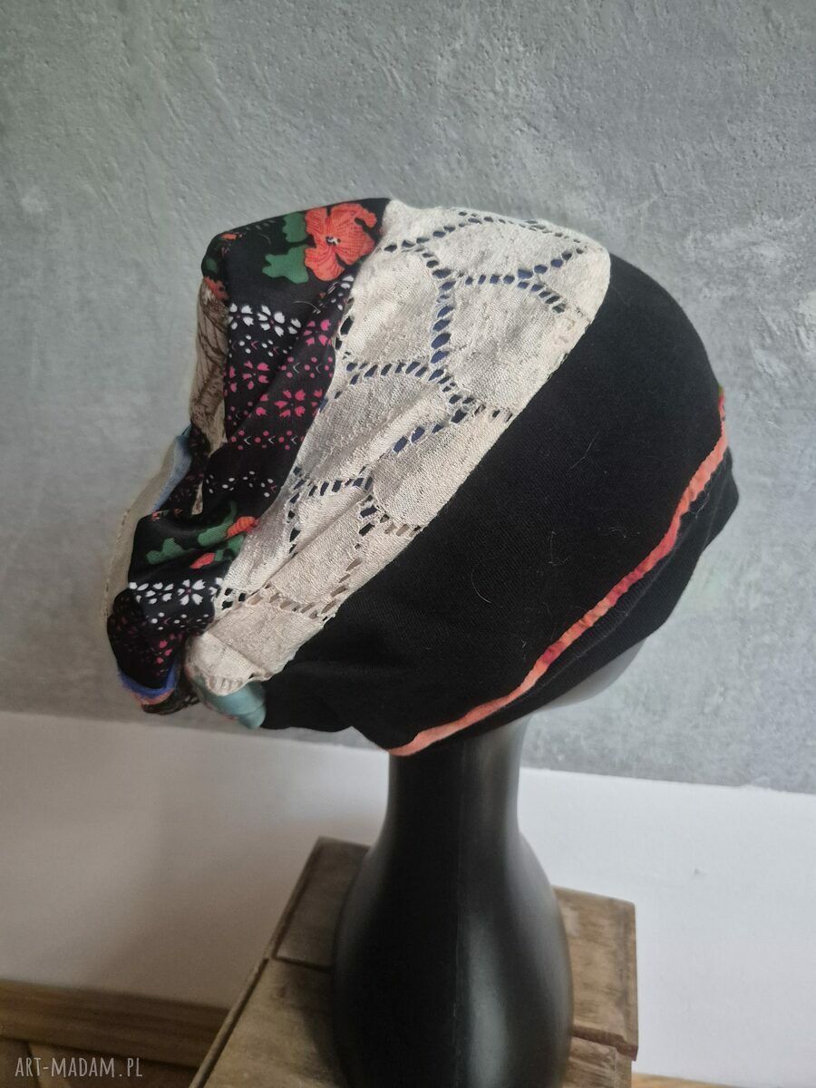 Czapka patchworkowa na podszewce - rozmiar uniwersalny, handmade