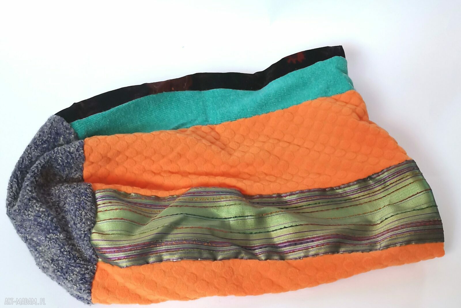 Kolorowa czapka patchworkowa boho i etno-folk na podszewce
