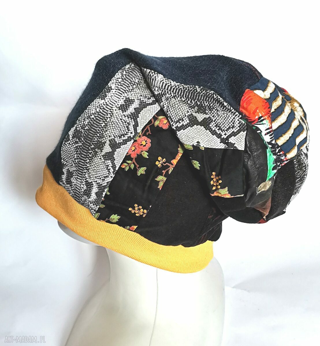 Czapka patchworkowa Smerfetka 57-59 cm - folk rower etno boho (podszewka)