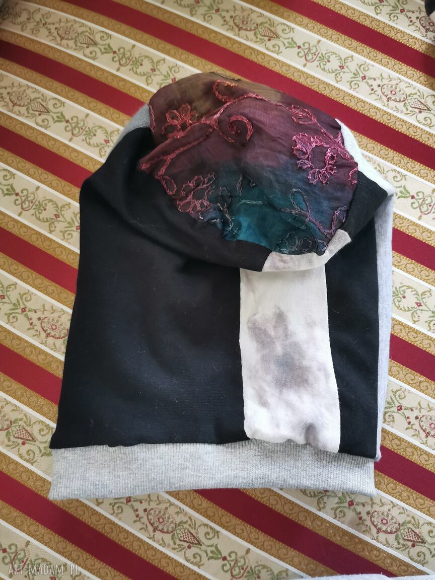Czapka patchworkowa Smerfetka - długa i uniwersalna na podszewce