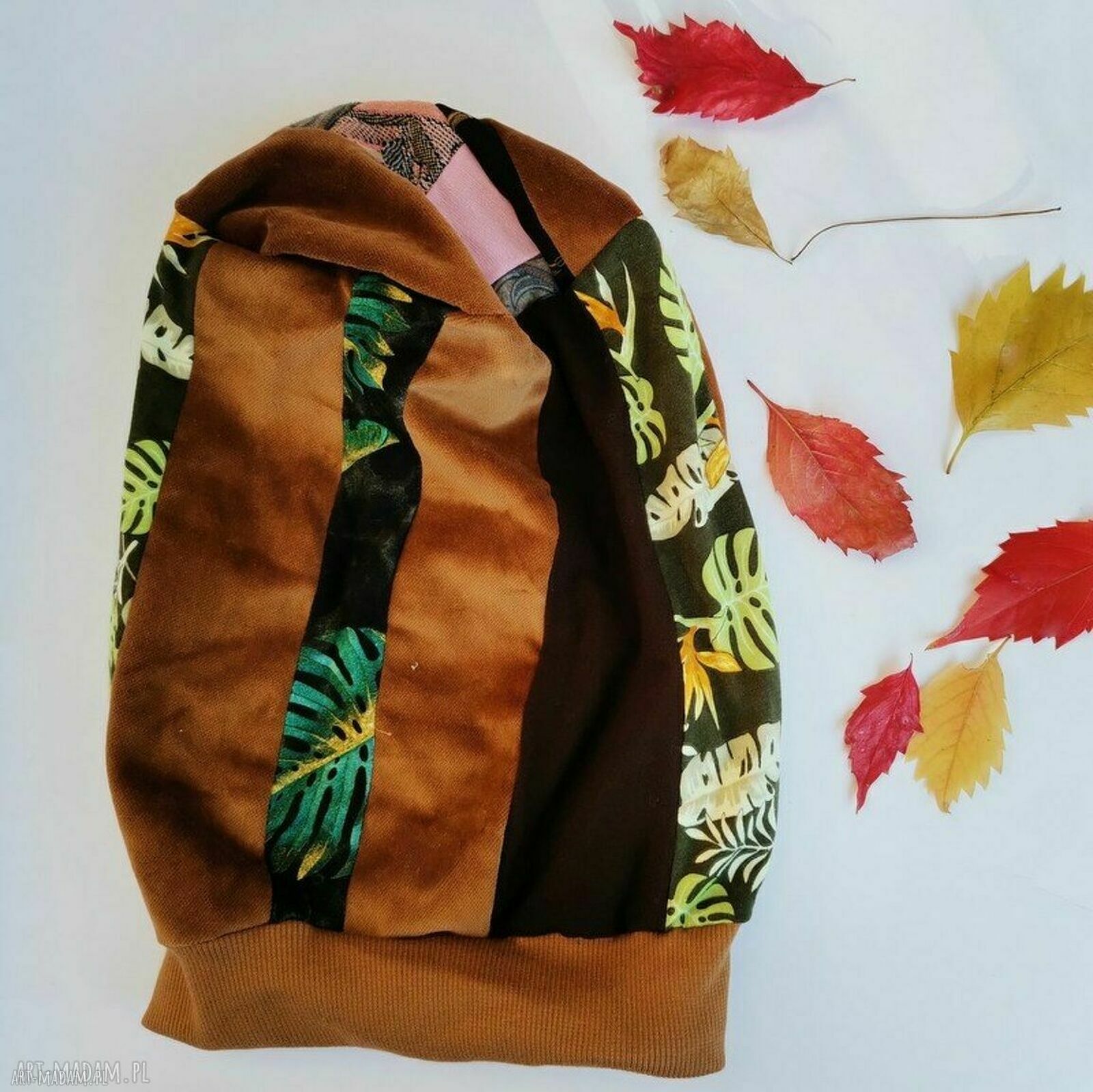 Czapka patchworkowa na podszewce - rozmiar uniwersalny w klimacie boho i folk