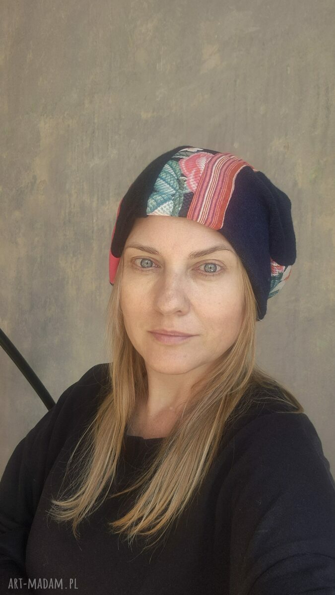 Wiosenna czapka patchworkowa boho na podszewce - Smerfetka (uniwersalna)