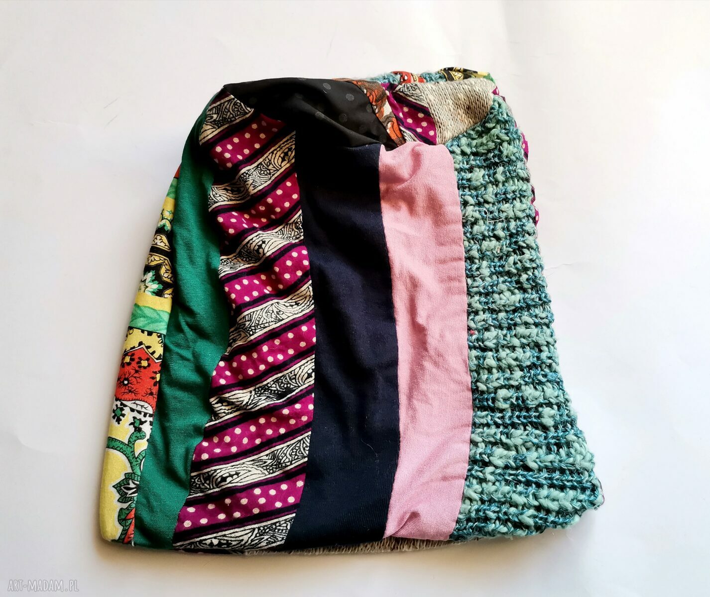 Czapka patchworkowa etno boho folk wiosenna na podszewce - wygodna i uniwersalna
