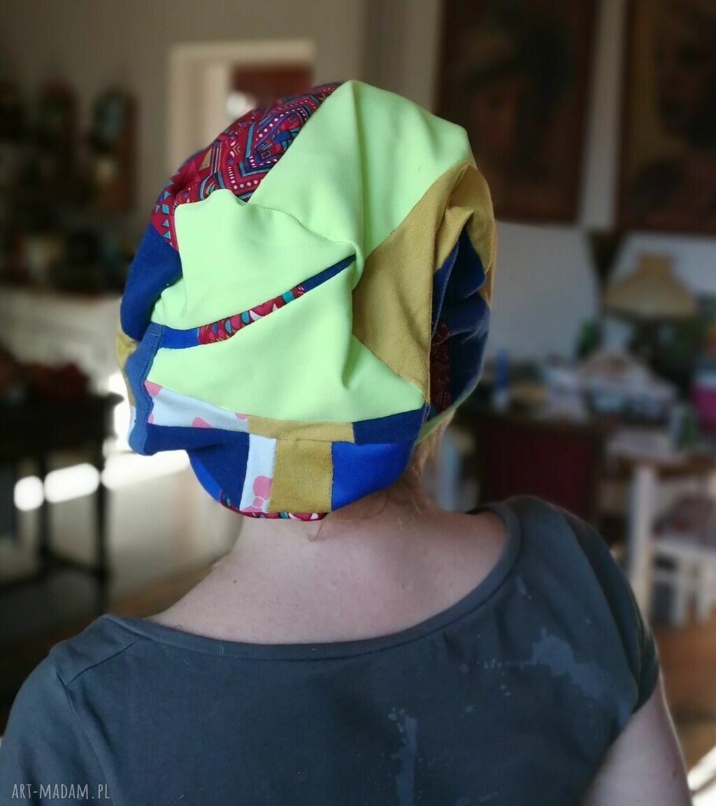 Czapka patchworkowa damska Smerfetka na podszewce - wiosna i jesień, rozmiar 58-59 cm