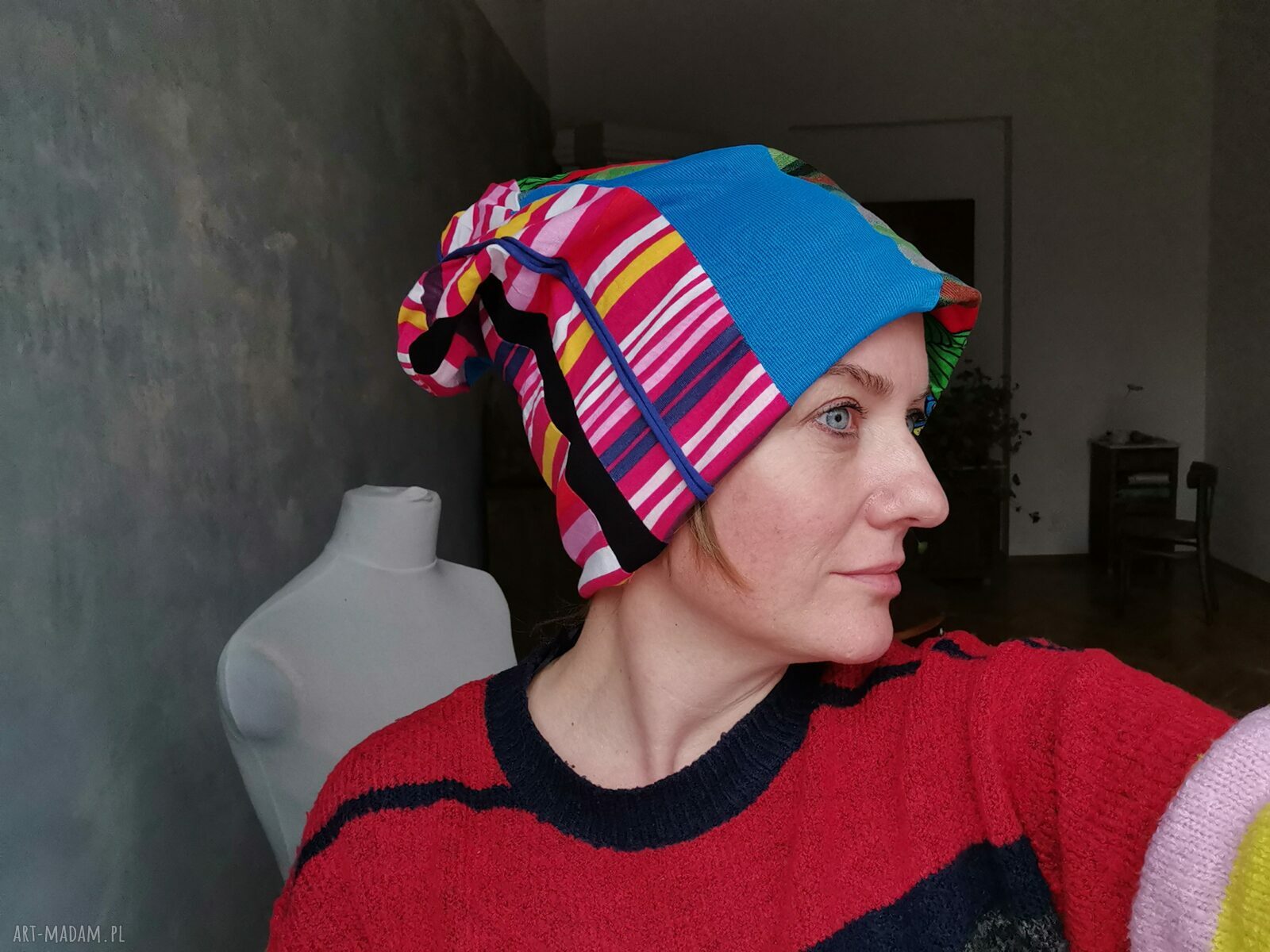 Czapka Smerfetka boho etno na podszewce - ręcznie farbowana