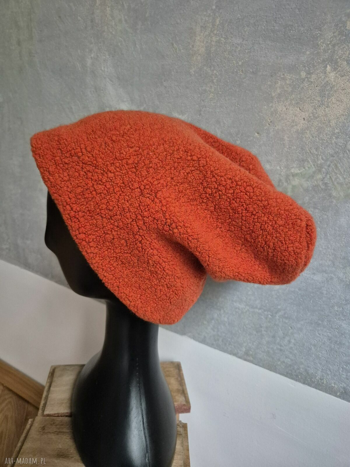 Czapka pomarańczowa damska etno boho - ciepła i miękka na podszewce (rozmiar uniwersalny)