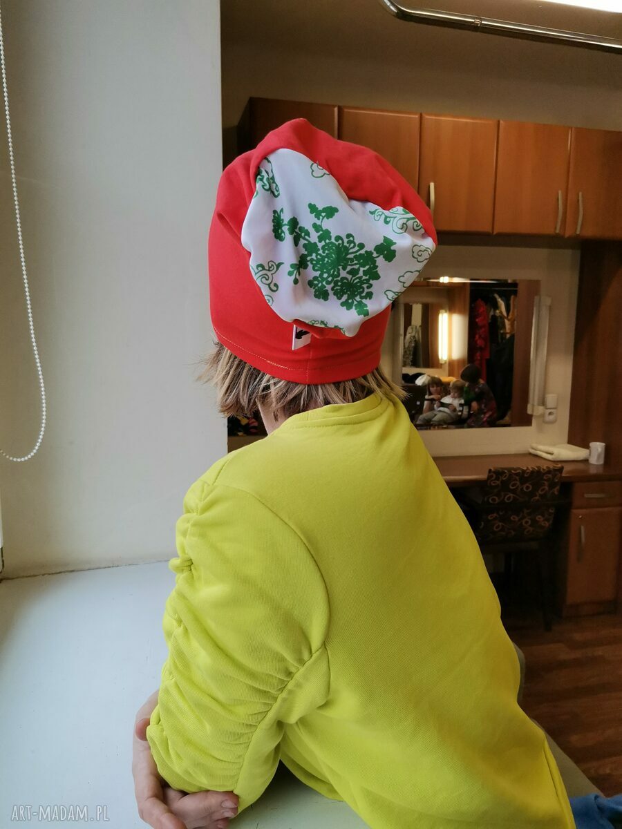 Czapka pomarańczowa etno bez podszewki (rozmiar uniwersalny)