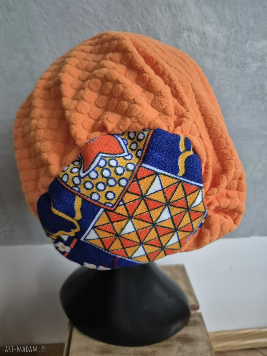 Pomarańczowa czapka na podszewce - handmade, rozmiar uniwersalny