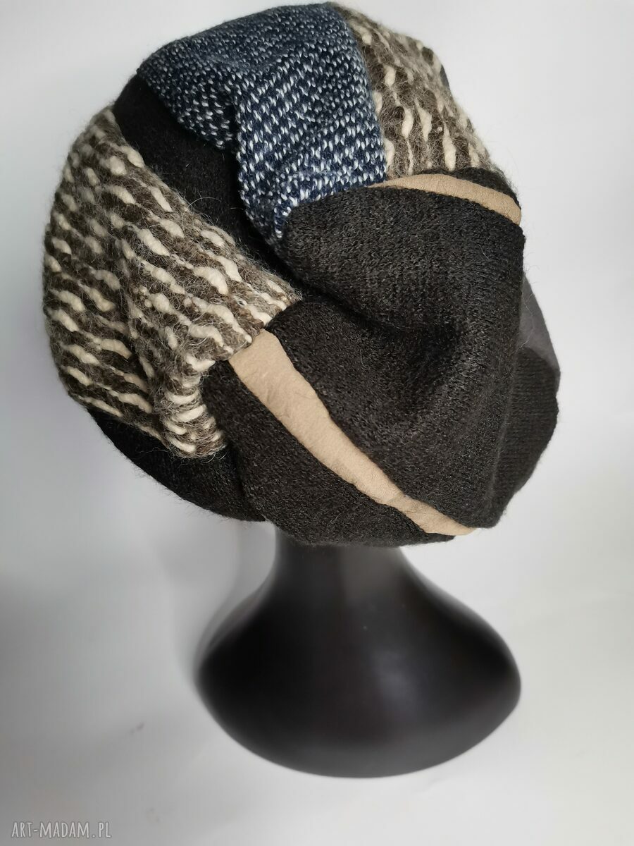 Czapka smerfetka patchworkowa folk frida etno boho z frędzlami (rozmiar uniwersalny)