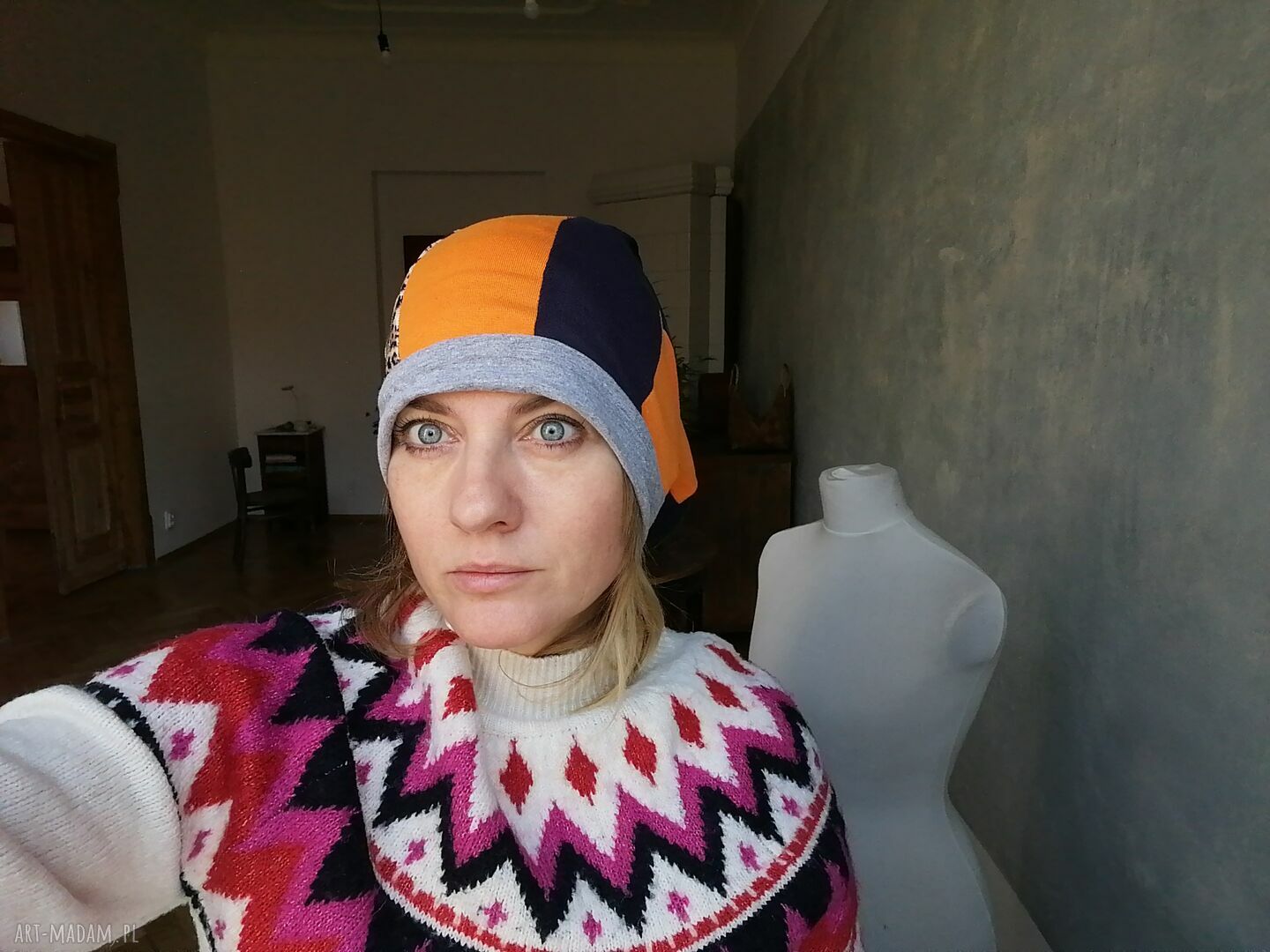 Ruda Klara Frida - czapka Smerfetka patchworkowa boho etno na podszewce