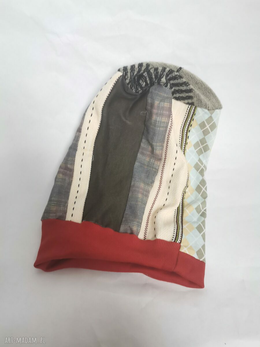 Ręcznie robiona czapka smerfetka z frędzlami - patchwork na podszewce, rozmiar uniwersalny