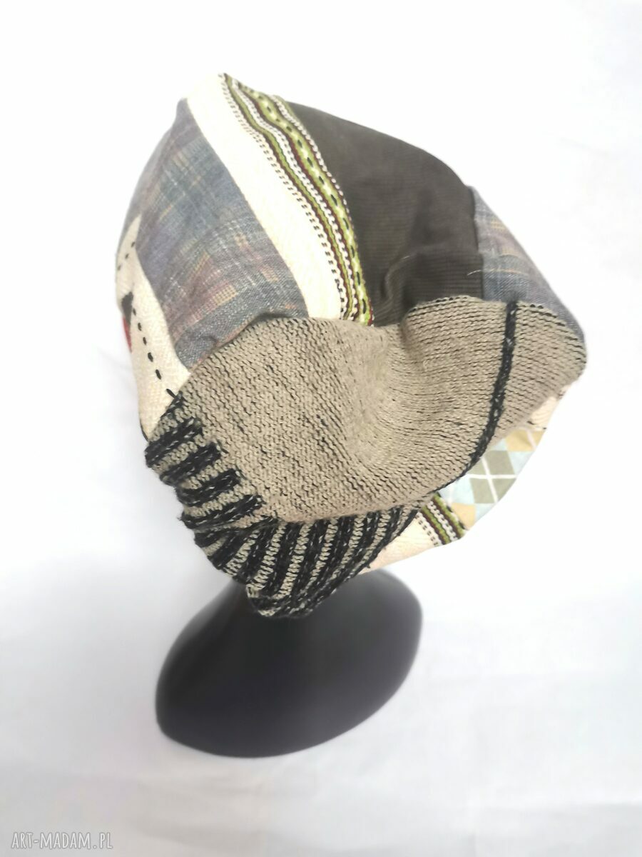 Ręcznie robiona czapka smerfetka z frędzlami - patchwork na podszewce, rozmiar uniwersalny