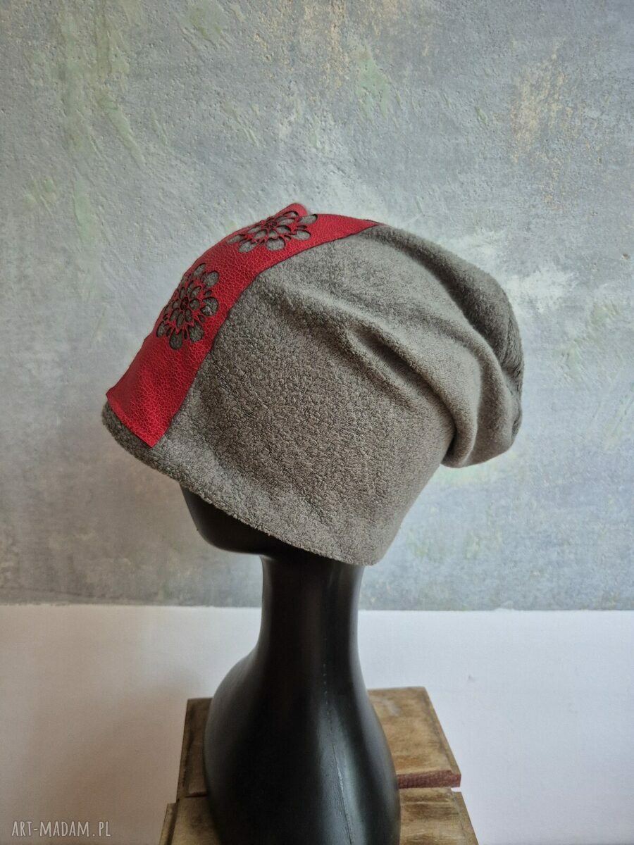 Szara czapka na podszewce - wygodna i rozciągliwa (handmade)
