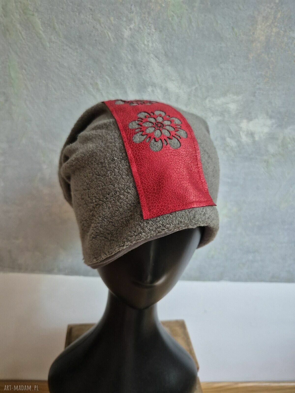 Szara czapka na podszewce - wygodna i rozciągliwa (handmade)
