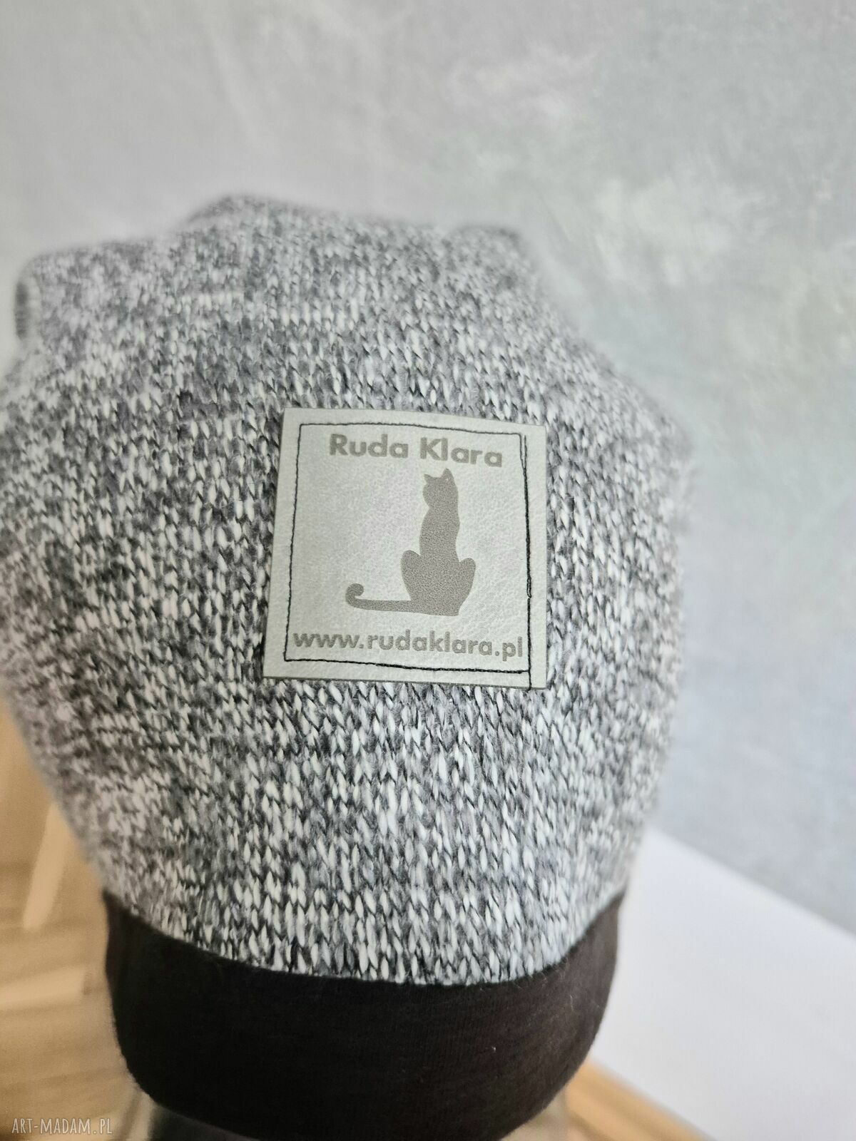Czapka szara Smerfetka - ręcznie wykonana na podszewce