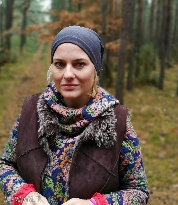 Ciepła szara czapka handmade Box 01 - uniwersalny fason