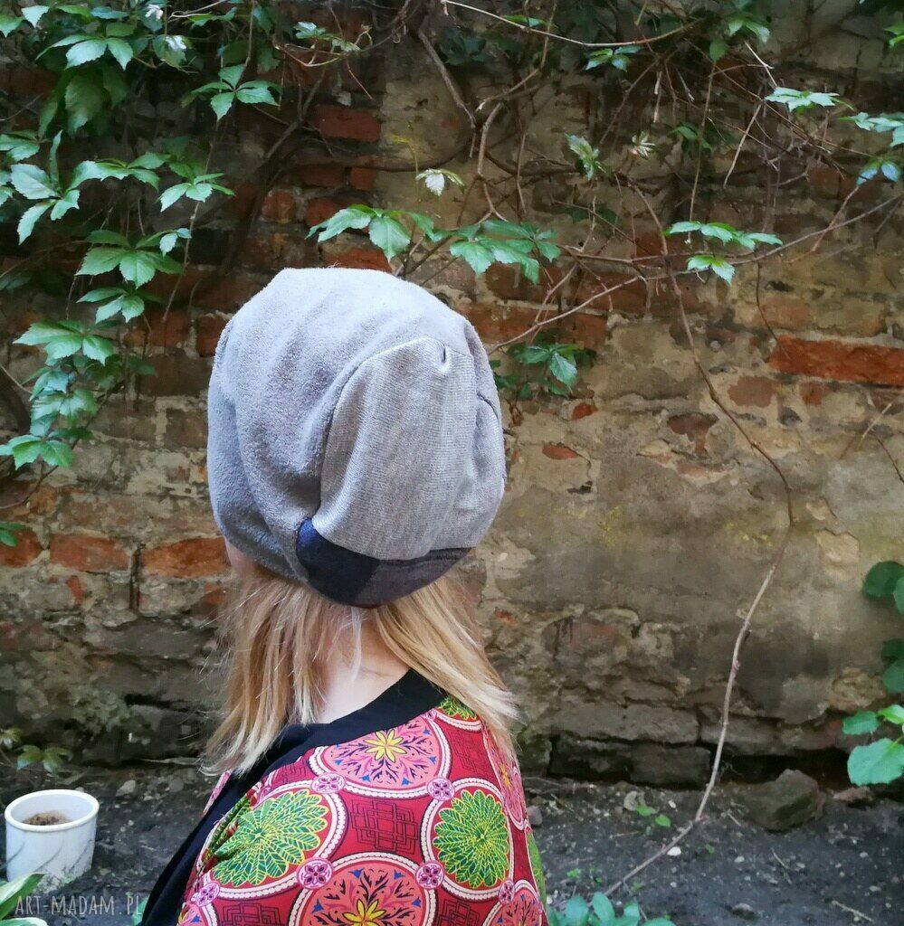 Czapka szara „Smerfetka” dzianiowa etno-folk na podszewce - handmade