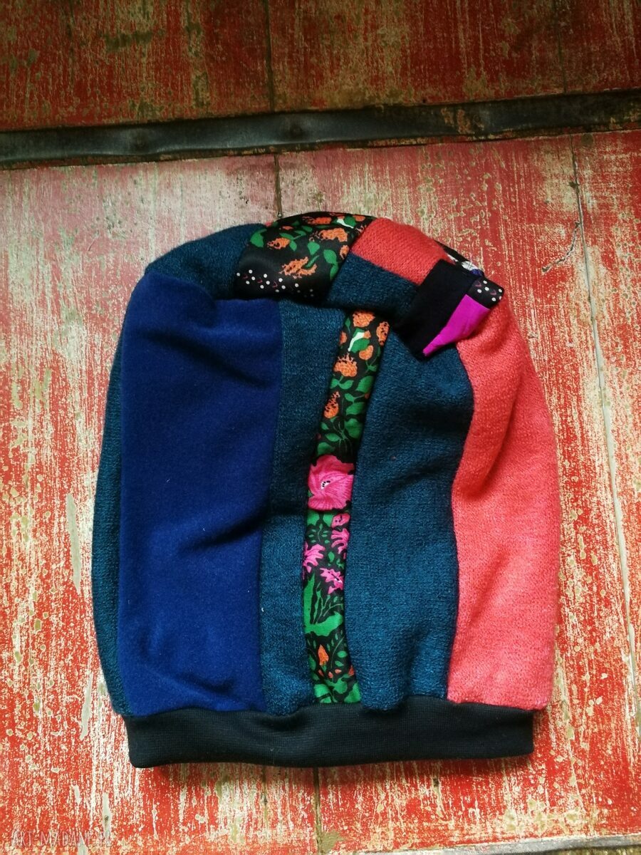 Czapka patchworkowa damska boho folk etno z motywem roweru - smerfetka