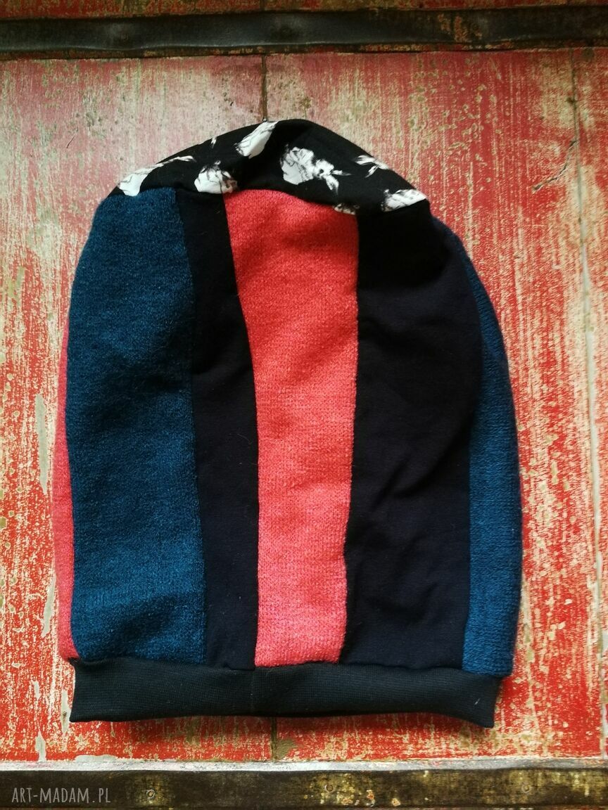 Czapka patchworkowa damska boho folk etno z motywem roweru - smerfetka
