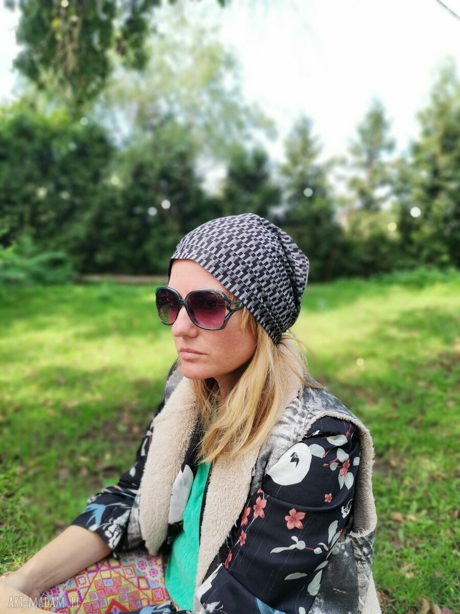 Szara czapka boho na podszewce - rozmiar 57-58 cm
