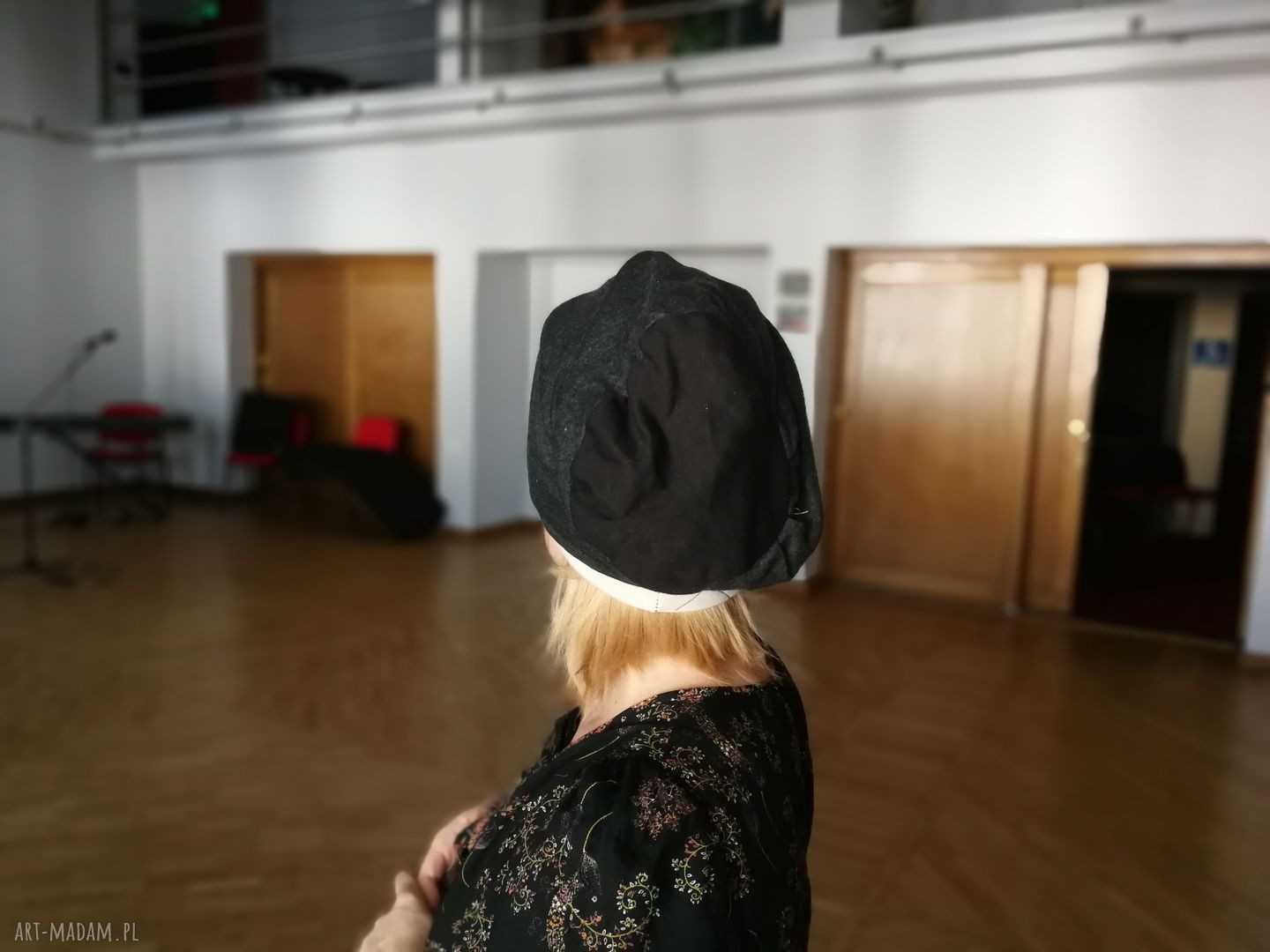 Grafitowa czapka unisex damsko-męska na podszewce - ręcznie dziana
